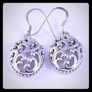 HP💓Sterling Silver Oval Shaped Art Deco Earrings